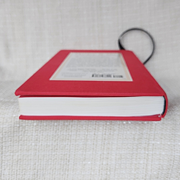 Marley and Me: The Illustrated Edition - Picture 10 of 13